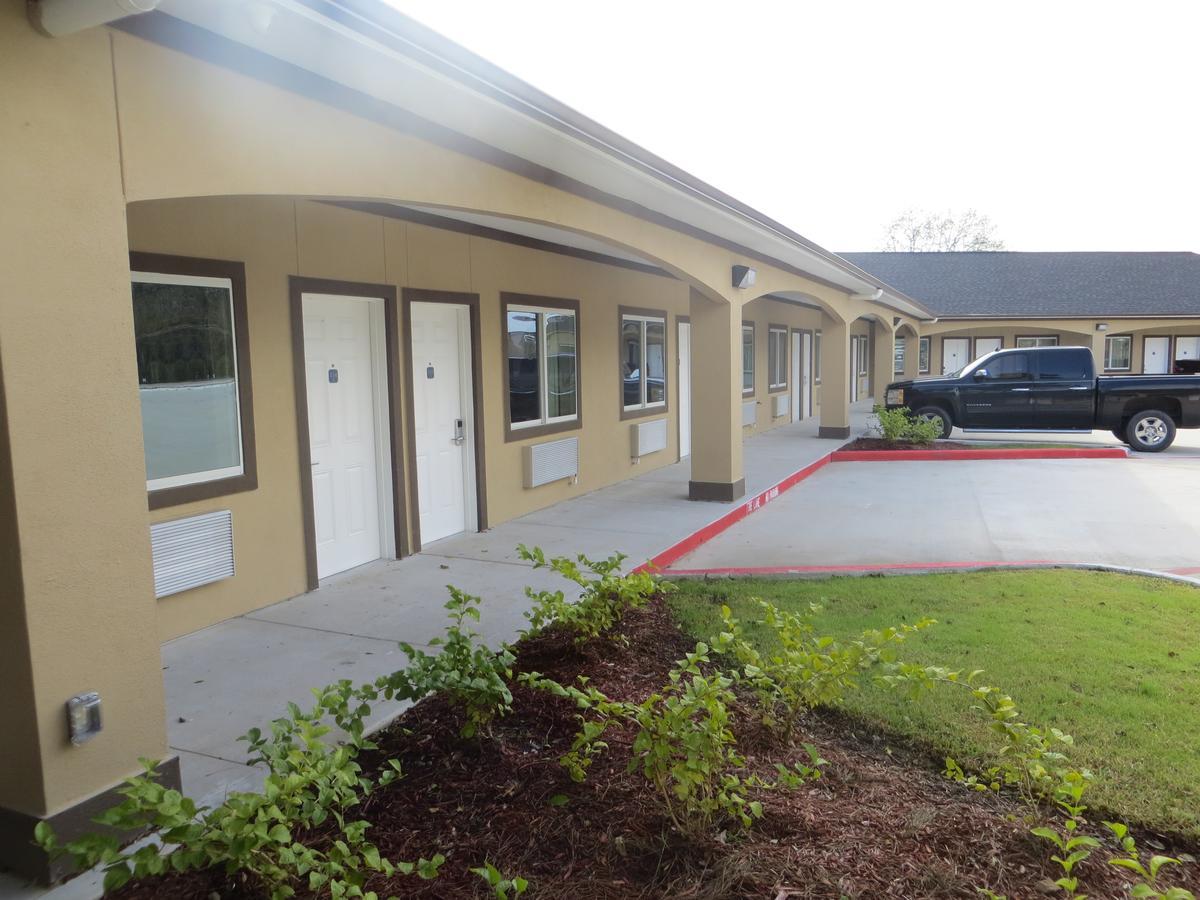Scottish Inn & Suites Baytown Eksteriør billede